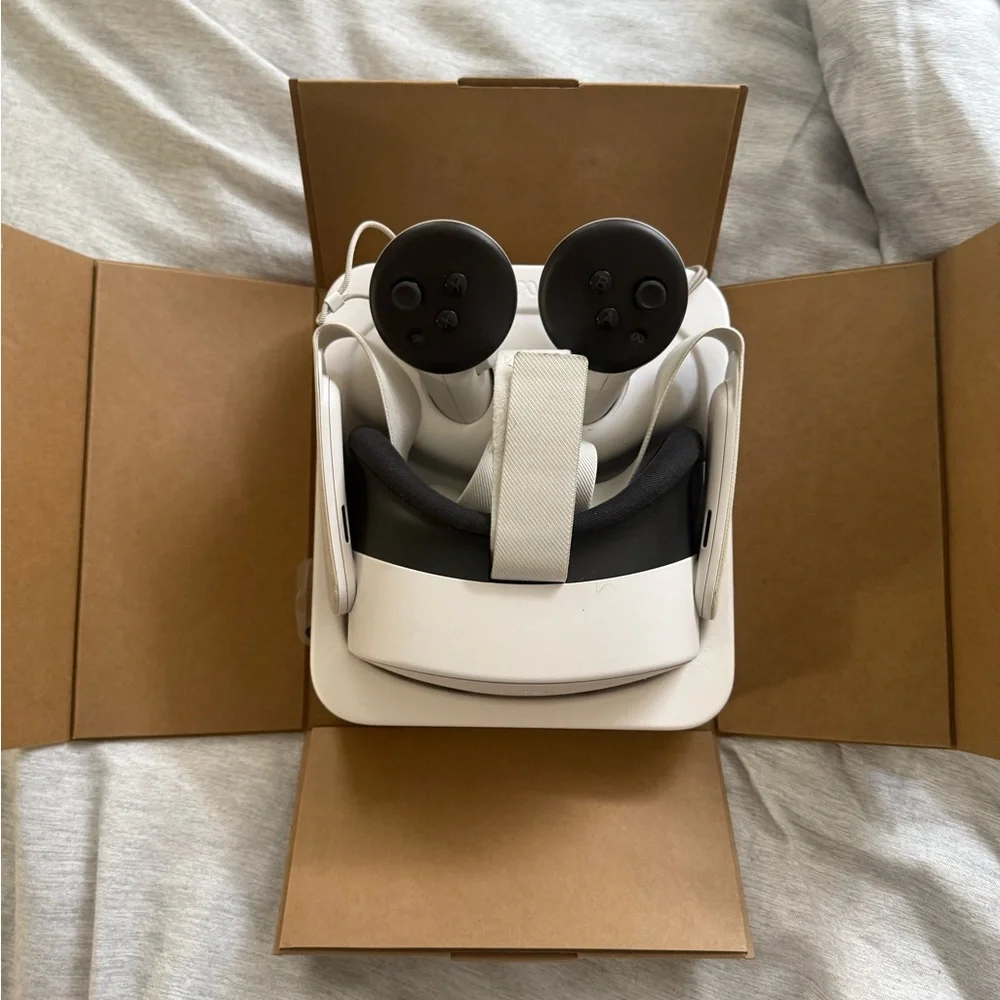 Meta Quest 3S VR Headset